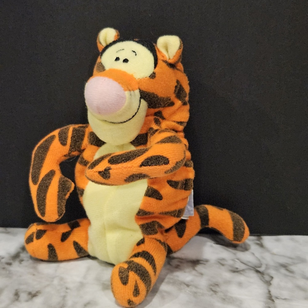 Vintage Disney Tigger Plush Phone Case Y2K 2000s Winnie the‎ Pooh